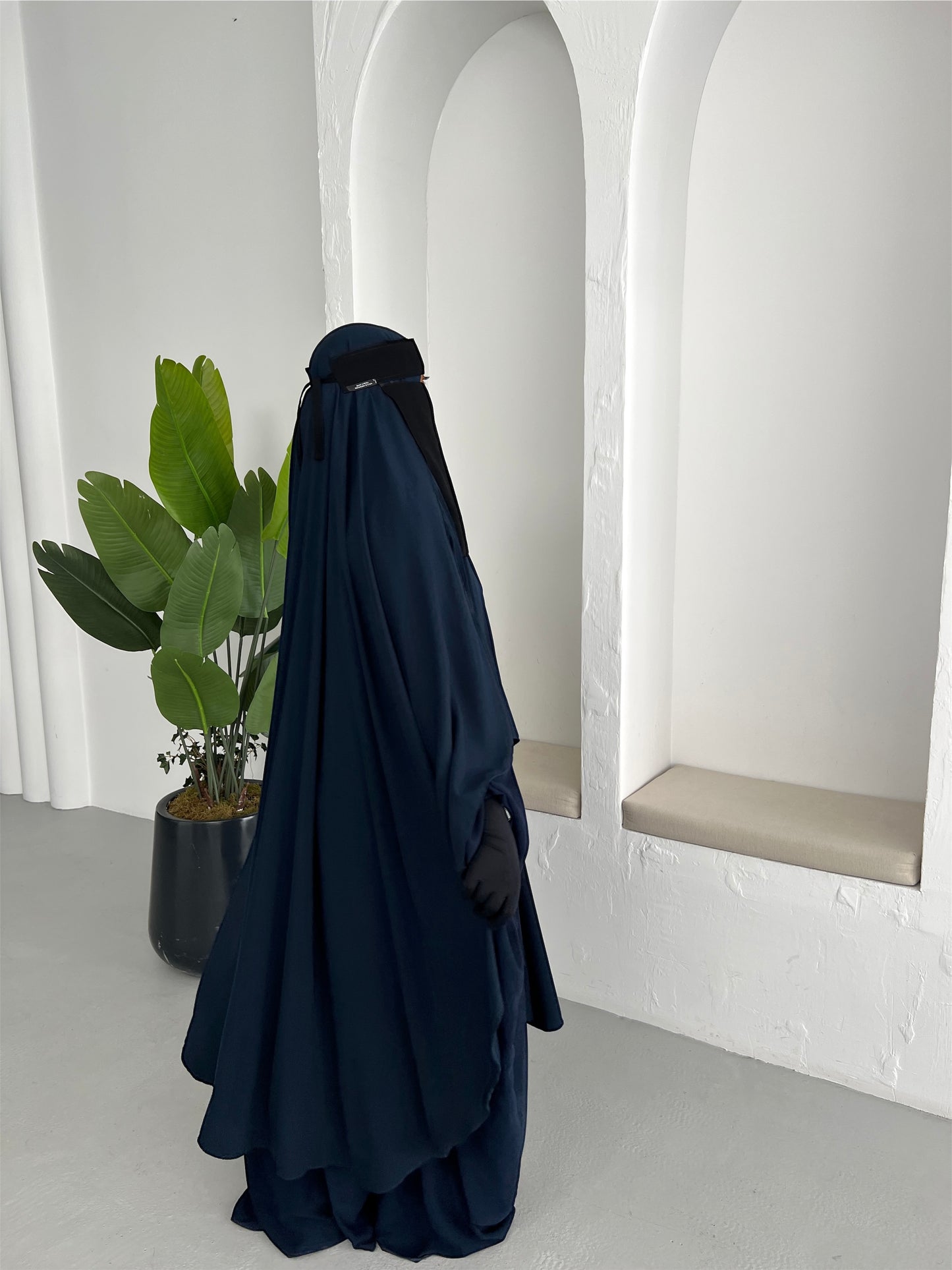 Batwing Abaya - Navy