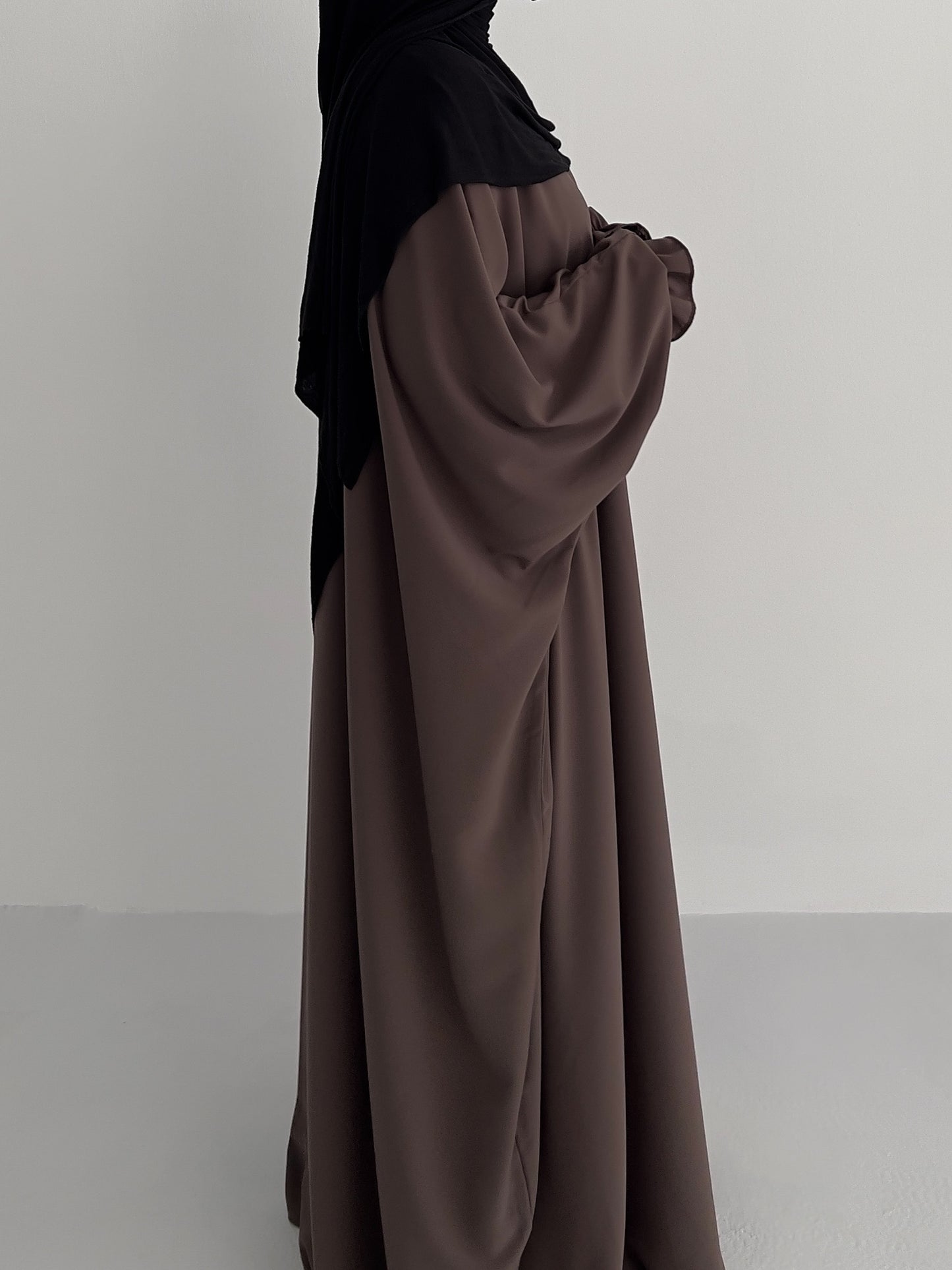 Batwing Abaya - Taupe