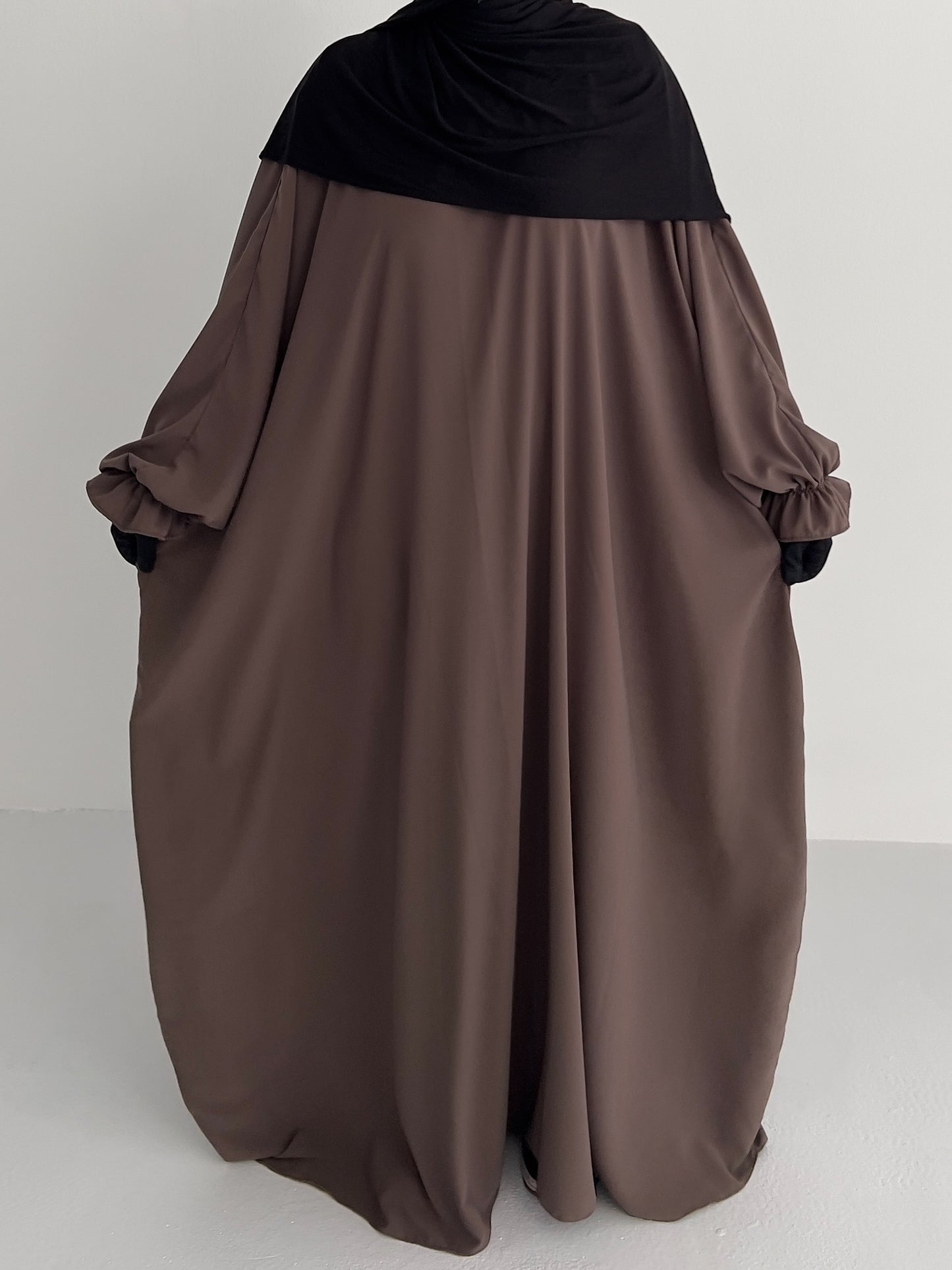Batwing Abaya - Taupe