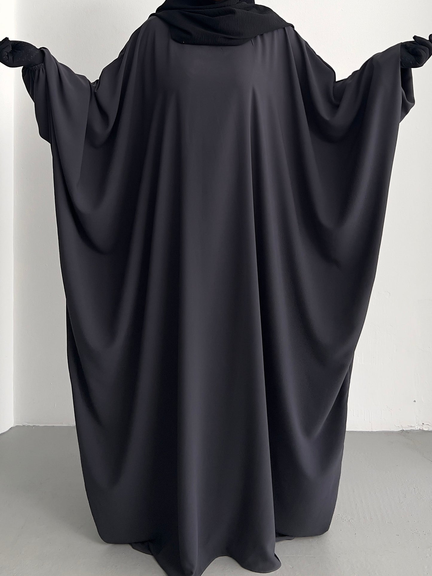 Batwing Abaya - Charcoal Grey