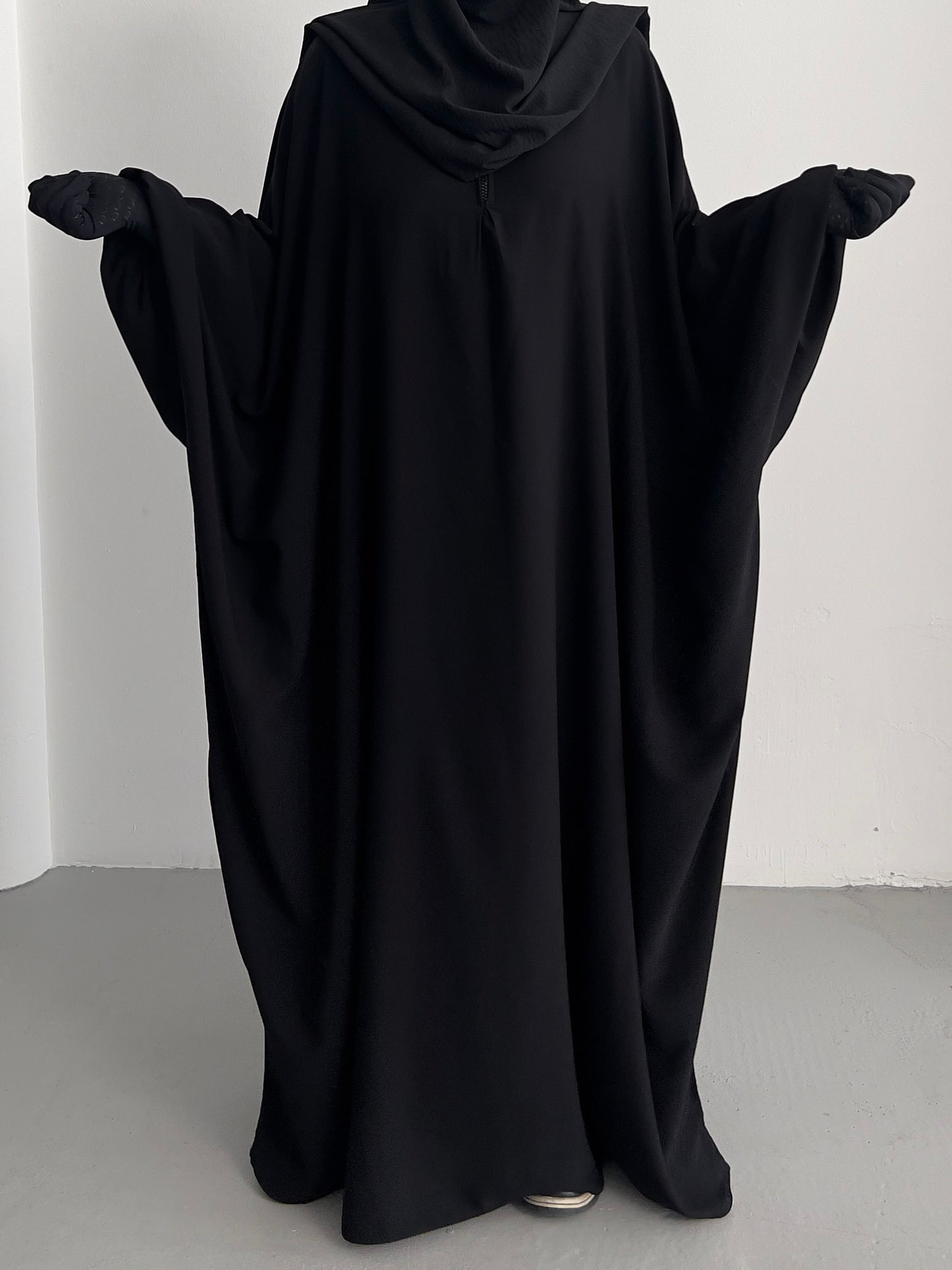 Batwing Abaya - Black